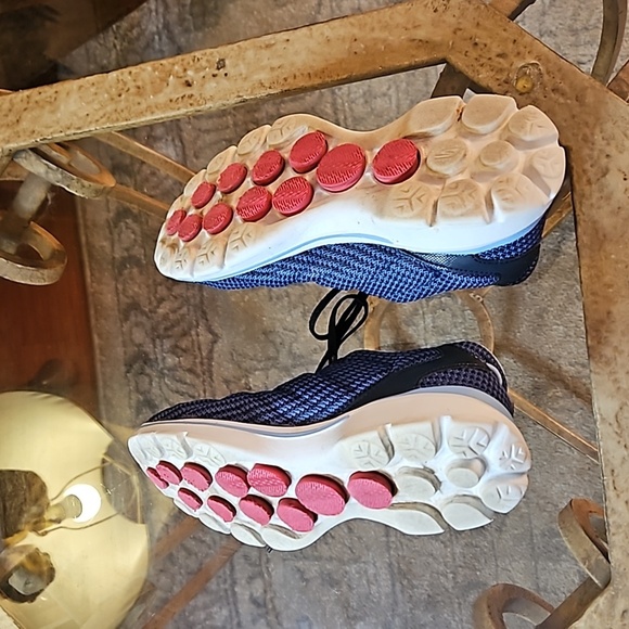 Skechers Blue Go Walk 3 Tennis shoes size 7 - Picture 6 of 8